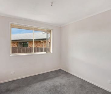 3/2 Ralph Terrace, Rokeby, TAS 7019 - Photo 1