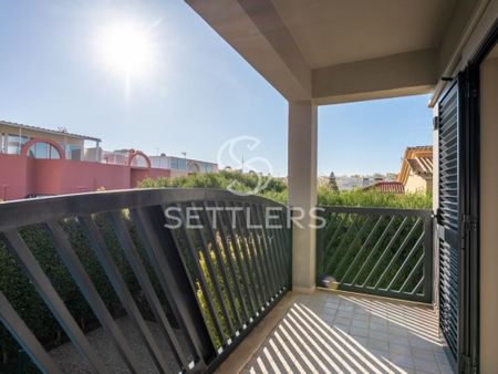 Luxury Detached House for rent in Cascais e Estoril, Portugal - Photo 4