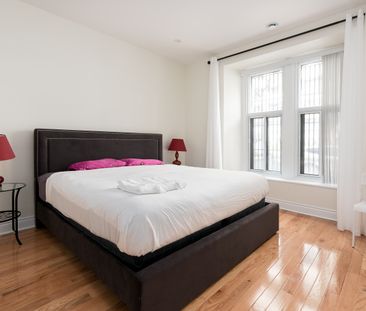 Unit -: Entire unit - Photo 6