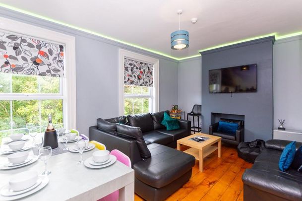 7 bedroom terraced house to rent - Photo 1