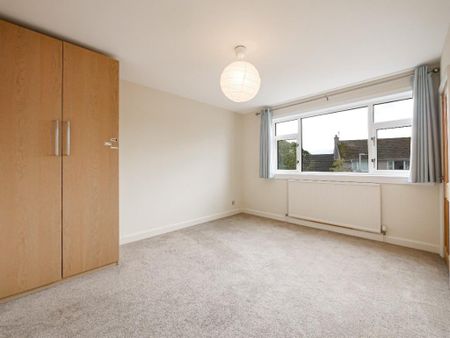 3 bedroom detached house to rent - Photo 5