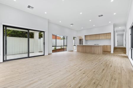 Stylish Family Living with Hills Views in Windsor Gardens - Photo 2