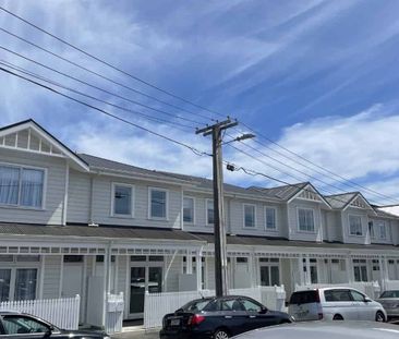 Welcome home to 14 Ferguson Street. - Photo 2