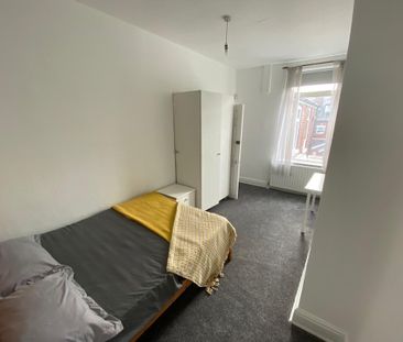 3 bedroom house share to rent - Photo 5