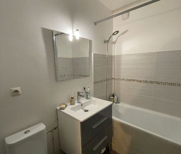 Location Appartement 2 pièces 33m² - Photo 5