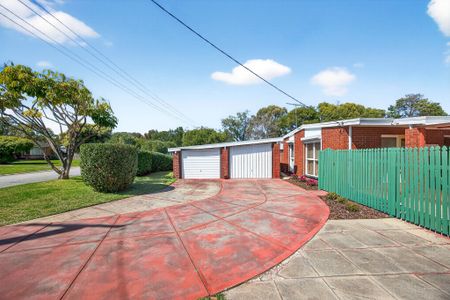 Three Bedroom Home in Rockingham - Photo 2