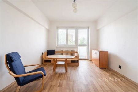 Pronájem bytu 1+1 s komorou a zasklenou lodžií, Třinec, ul. Boženy Němcové - Photo 2