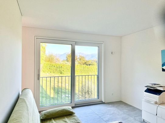 Villa Panoramica con Vista Lago e Design Unico – Via Mondacce, Minusio - Photo 1