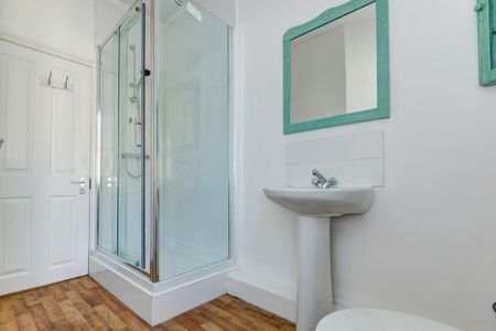 5 bedroom house to rent - Photo 2