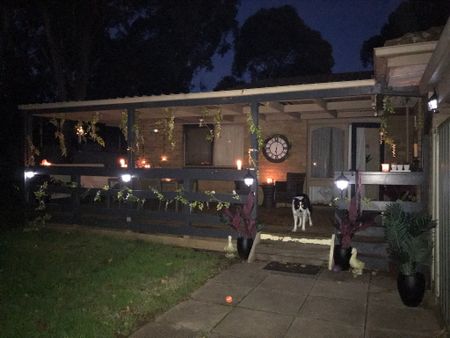 Ferntree Gully - Photo 2