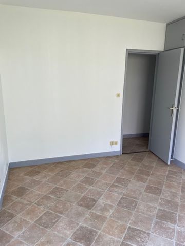 Location Appartement 24m² NANCY 54000 - Photo 3