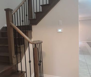 For Lease - 35 Sinden Road, Brantford, Ontario - Photo 3