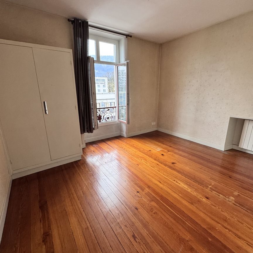 Location Appartement 2 pièces 49m² AIX LES BAINS 73100 - Photo 1