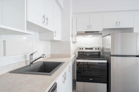 Appartements à louer PLATEAU / CENTREVILLE - Photo 3