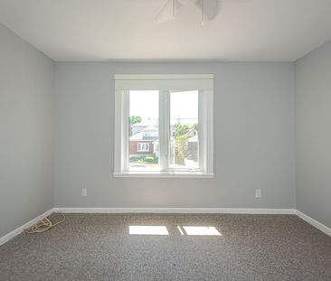 For Lease - 43A Clarendon Avenue Unit# 2, Tunneys Pasture and Ottaw... - Photo 4