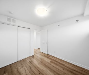 For Lease - 3078 Sixth Line Unit# 117, Oakville, Ontario - Photo 2