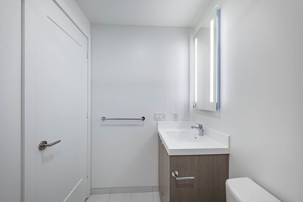 For Lease - 60 Central Park Roadway N/A Unit# 1111, Toronto, Ontario - Photo 1