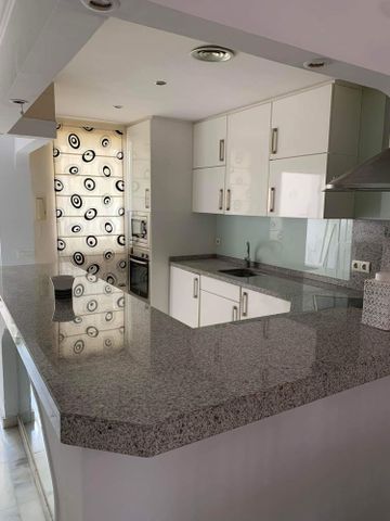 Alquiler de piso en Calle Señorío Gonzaga, 3 - Photo 4