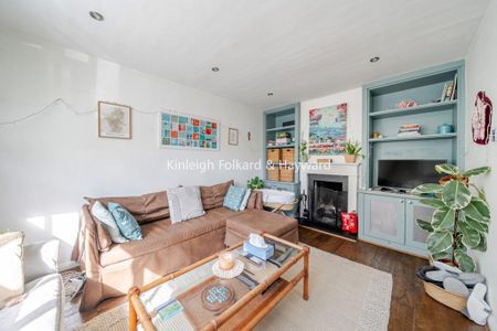 3 bedroom semi-detached house to rent - Photo 4