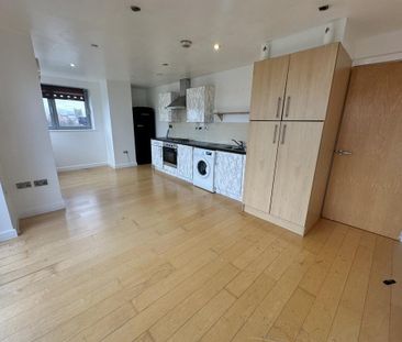 1 bedroom apartment to rent - Photo 4