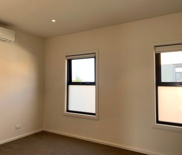 6/1084 Sydney Road, Fawkner VIC 3060 - Photo 3