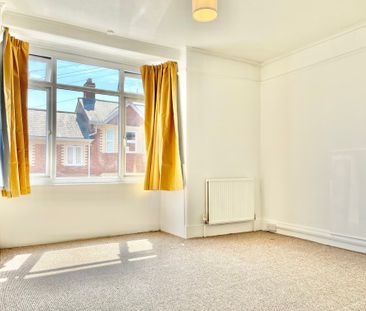 3 bedroom Three Bedroom House to rent - Photo 1