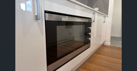 Near New Property for Lease !!! - Photo 3