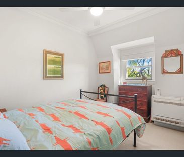 Spacious Family Home with Multiple Living Areas & Secure Parking - Photo 6
