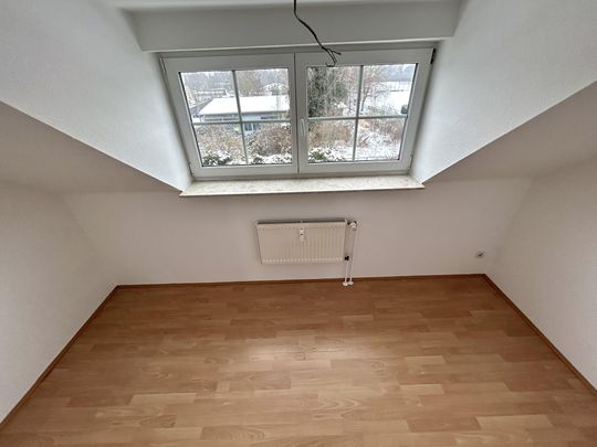 Charmante Dachgeschosswohnung - Nicht für jeden. Aber vielleicht für Sie. - Photo 1