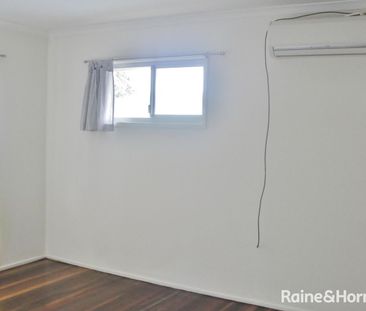 Spacious Family home in a great Location - Photo 4