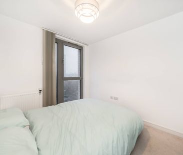 Waterside Heights, E16 - Photo 4
