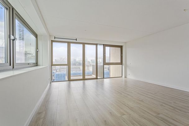 Appartement te huur: Lia Doranastraat 17 1031 HK Amsterdam - Photo 1