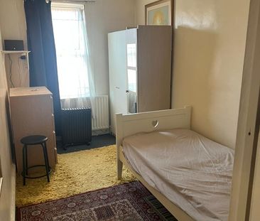 Room in a Shared House, Pell Street, RG1 - Photo 2