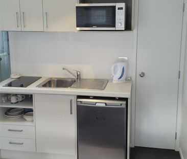 Fully Furnished, Power Incl. - Photo 1