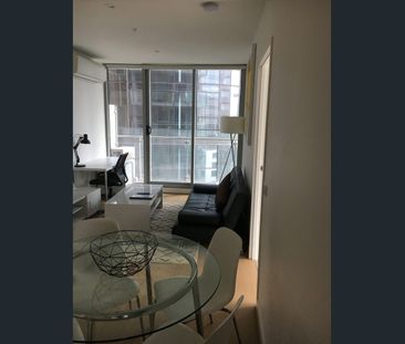 Fully furnished 2 bedroom, 2 bathroom apartment minutes walking fro... - Photo 3