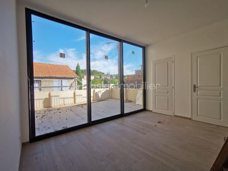 Appartement de 61,10 m² à Salon-De-Provence - Photo 2