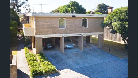 3/62 Pakington Street, Kew VIC 3101 - Apartment For Rent | Domain - Photo 3