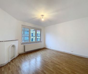 Appartement te huur - Foto 1