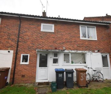 4 bedroom house to rent - Photo 2