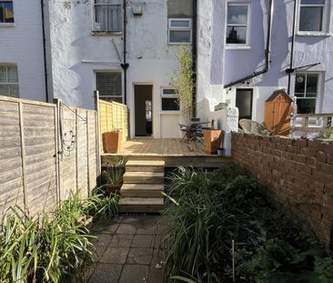 Southwater Road - Photo 2