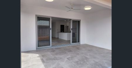 Stunning 4 bedroom home waiting for your inspection! - Photo 5