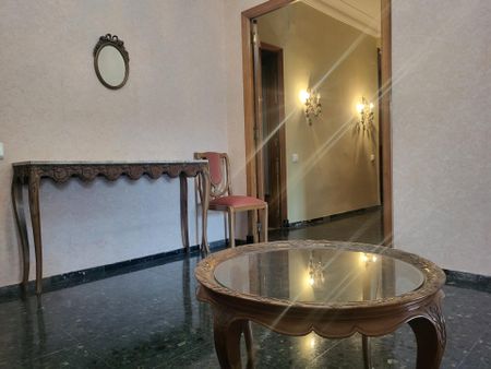 AMPLIO Y SEÑORIAL PISO EN EL CENTRO DE LA CIUDAD - Photo 5