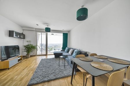 Telcon Way, London, SE10 - Photo 4