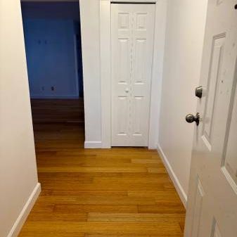 3 bed 1 bath suite - Photo 4