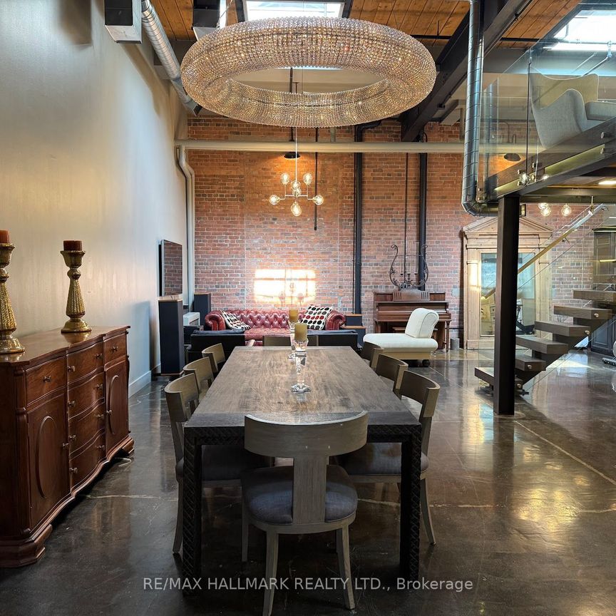 i-Zone Lofts 326 - Photo 1