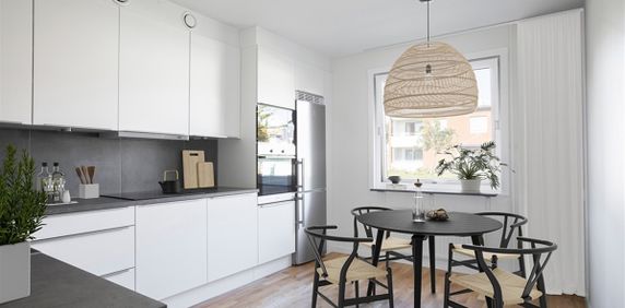 Östra Stationsgatan 4 B - Foto 2