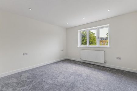 5 bedroom detached house to rent - Photo 5