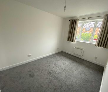 To Let 3 Bed House - End Terrace Uwch Y Mor, Pentre Halkyn PCM £850 pcm - Photo 2