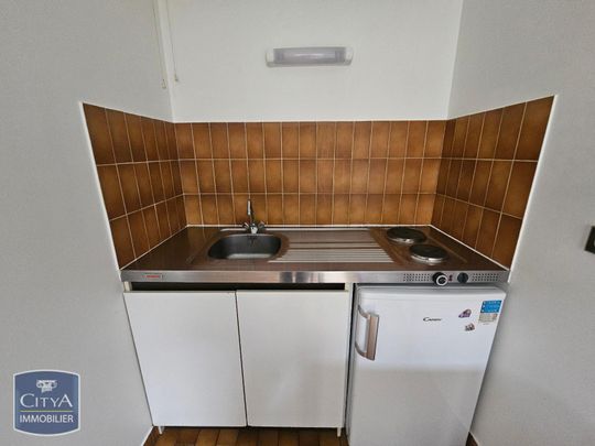 Location Appartement 1 pièce 33m² POITIERS 86000 - Photo 1