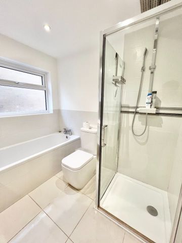 4 Bed Semi-Detached House, Tunstall Road, CR0 - Photo 3